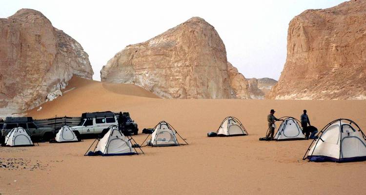 Ultimate 2‑Day Sahara Escape: White & Black Desert Safari + Bahariya Oasis